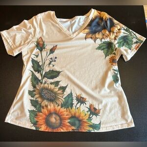 Women’s V Neck Sunflower T-Shirt xL